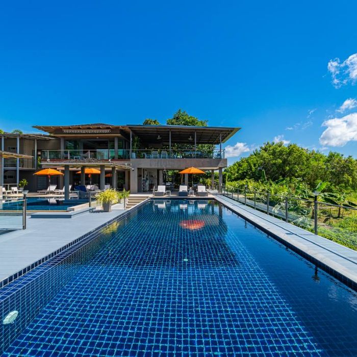 8 Bedrooms & 3 pools Ocean view Villa Suriyan for rent in La Colline